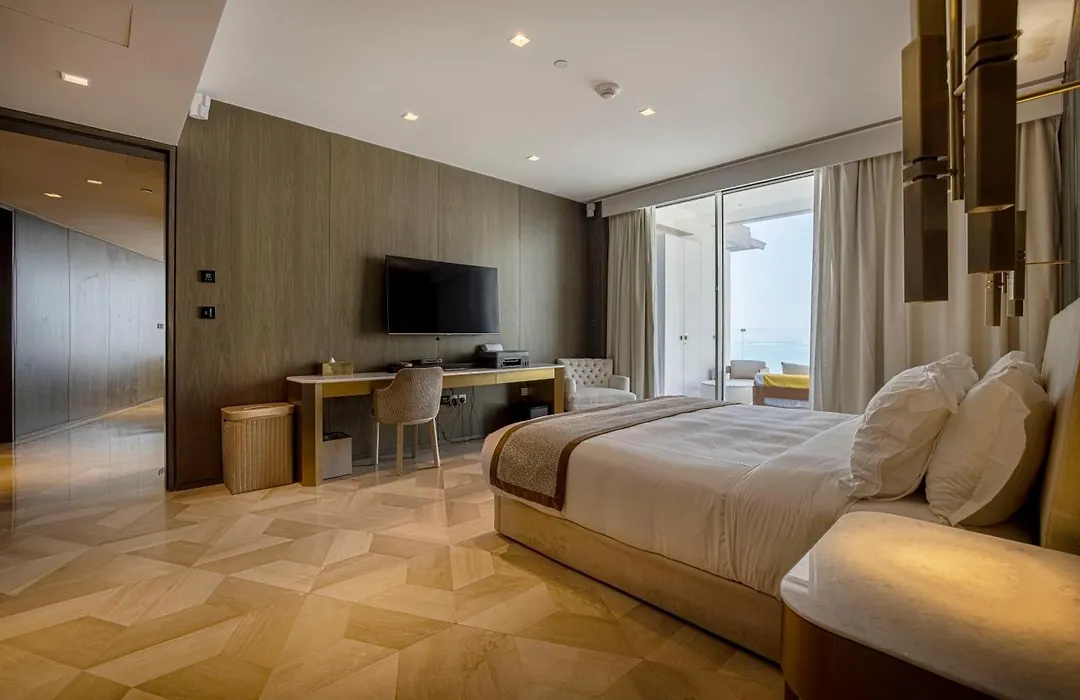 Five Palm Luxury Penthouse Full Marina View & Private Pool-1